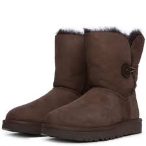 NWT UGG Brown Shearling Boots Size 10 - Picture 2 of 8
